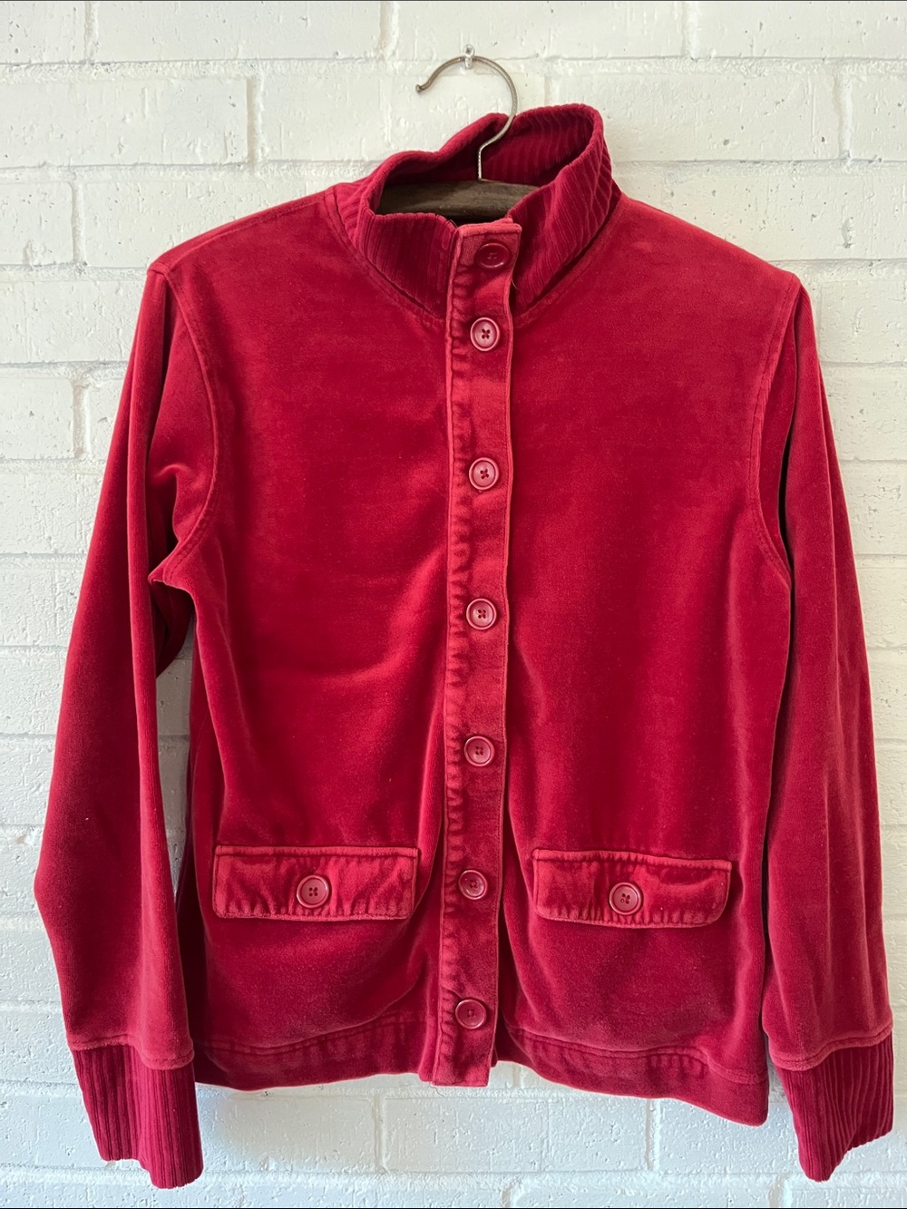 Jane Ashley Casual Lifestyle Cranberry Velvet Button-Front Jacket Longsleeve